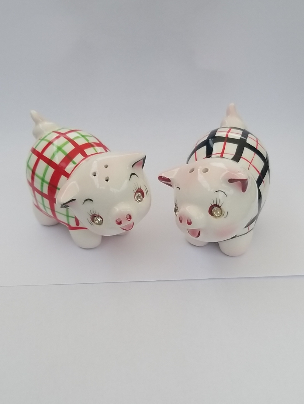 Vintage Japan Plaid Pig With Rhinestone Eyes Salt And Pepper Shakers
